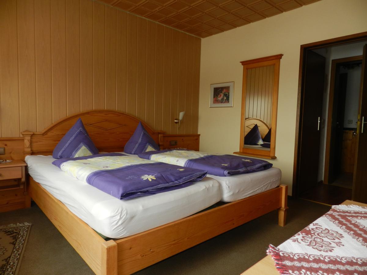 Hotel Dachsberger-Hof Wittenschwand Ngoại thất bức ảnh